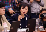 "신재민 가증스럽다" 비난한 손혜원 의원, 시민단체에 줄고발
