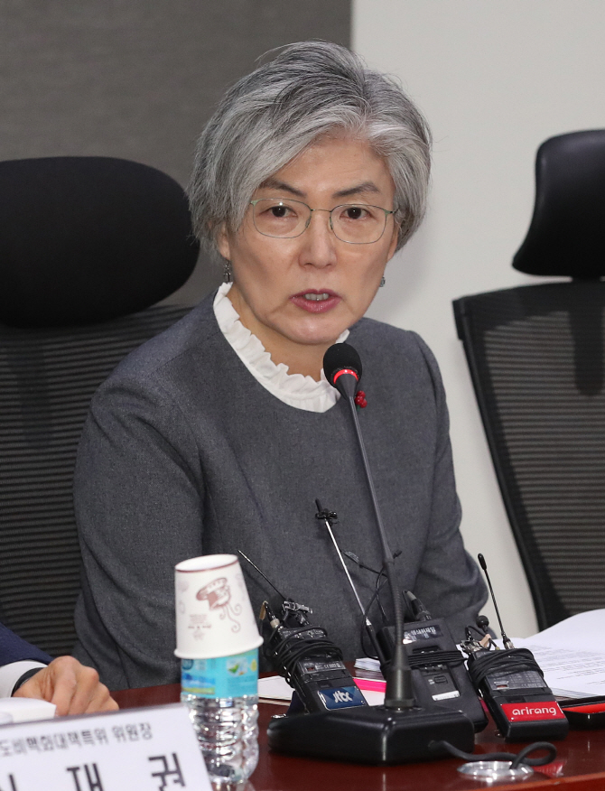 강경화 외교장관 “2차 북미정상회담 전격 발표 가능”