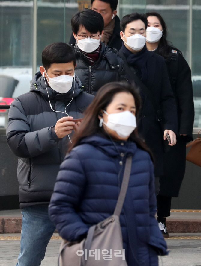 [포토]숨 막히는 미세먼지, 전국 비상저감조치 시행