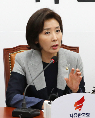 나경원 “日 외통수로 몰아가면, 한미일 동맹 약화”