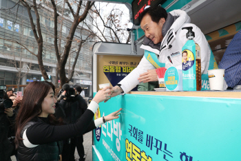 손학규 “선거제 개편, 분위기 여물어가고 있어”