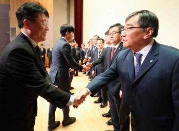 '제3 인터넷은행' 인가 설명회 23일 개최…네이버 등 참석 여부 '관심'