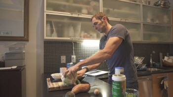 ‘간헐적 단식’ 화제…먹어도 단식효과 나는 ‘FMD 식단’의 비밀