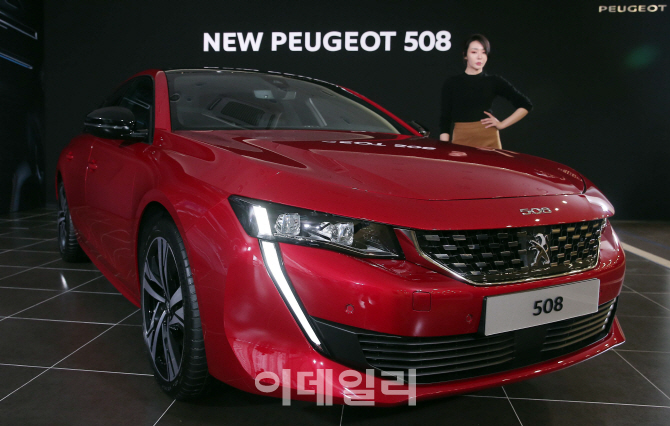 [포토]푸조, 플래그쉽 세단 '뉴 푸조 508' 국내 출시