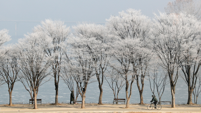 [포토]소양강 상고대, 여행가고 싶은 풍경