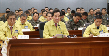 이낙연 총리 "확고한 통합방위태세로 한반도 평화정착 뒷받침해야"