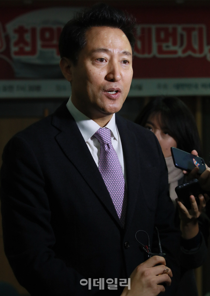 [포토]국회 토론회 참석한 오세훈 전 시장