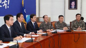 조정식, 日초계기 위협비행에 "안하무인·적반하장"