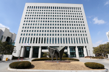 나흘 만에 또 음주운전…'얼 빠진' 검찰 조직(종합)