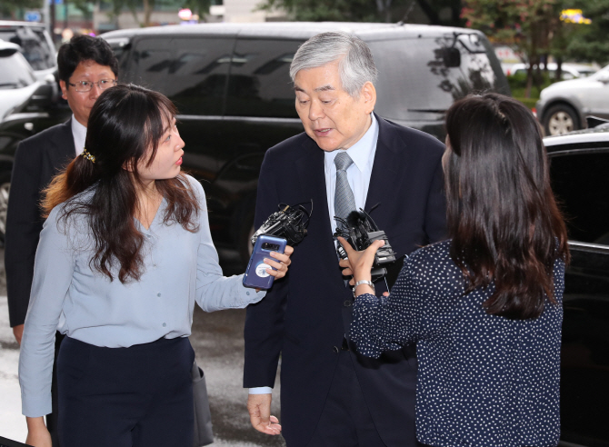 법원, '소환 불응' 조양호에 "수사 협조 안 하면 구속"