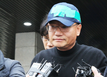 양진호, 청부살인 혐의 추가…"아내 이혼 돕는 형부 찔러라"