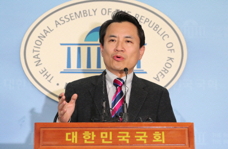 김진태 "북미정상회담 날짜, 우연 아냐...한국당 전당대회 초치기"