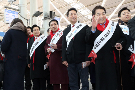 심재철·정우택·주호영·안상수 “전대룰·개최시기 조정없인 보이콧”