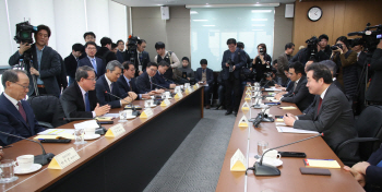 이낙연 총리 "중견기업은 우리 경제의 등뼈같은 역할"