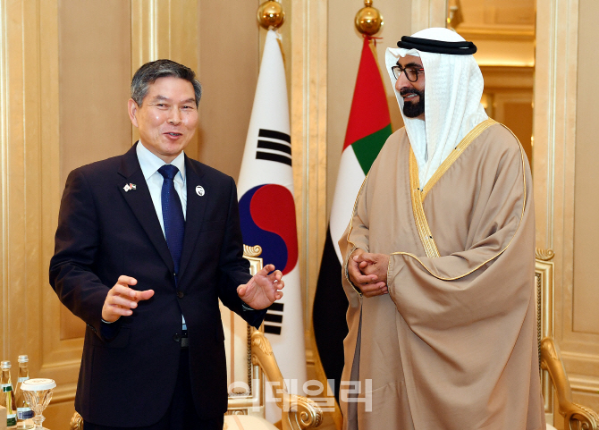 [포토] 정경두 국방장관, UAE 방문