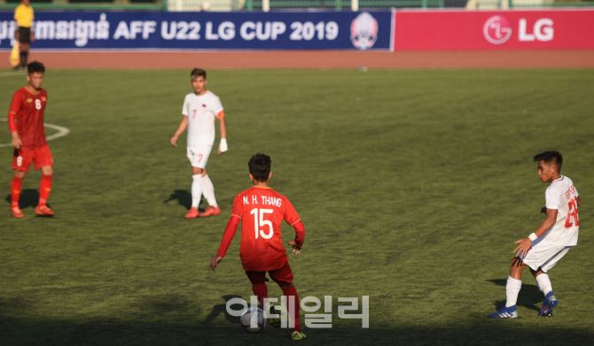 `박항서 열풍`..LG전자, 14년만 동남아 U-22축구대회 공식 후원