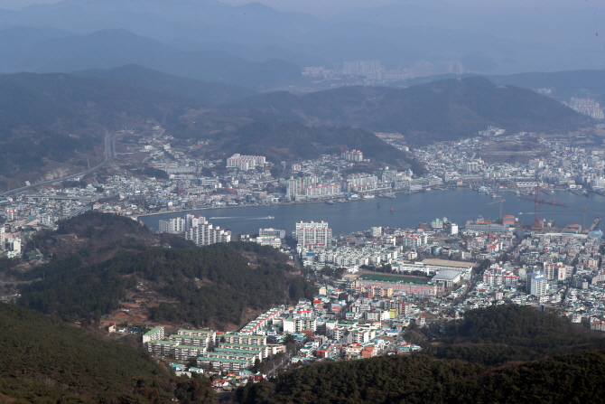 국립무형유산원, 올해의 무형유산도시 통영과 손