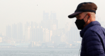전국 미세먼지 ‘나쁨’…서울·경기 ‘매우 나쁨’