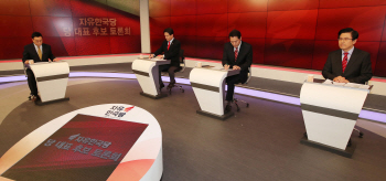 吳 "태블릿PC 조작 근거 무엇?" vs 黃 "갈등문제 언제까지 붙드나"