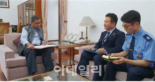 [포토]국방부 차관, 인도 방산전시회 참가 및 인도 국방차관 양자회담