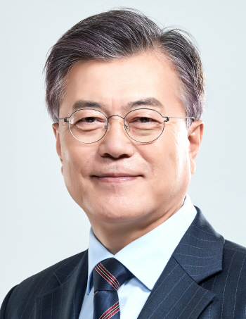 북미회담 낙관한 文대통령, ‘신(新)한반도 체제’ 비전 제시