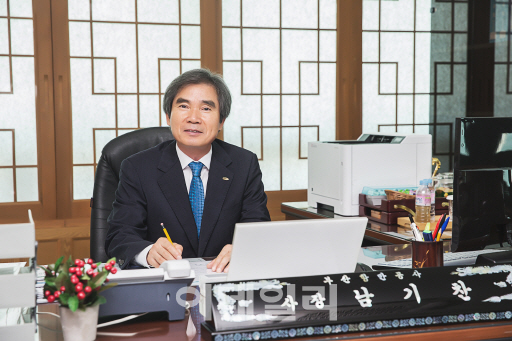 “남북경협은 한국 경제 돌파구…부산-나진 항로 개설하겠다”