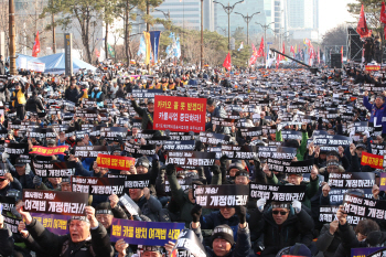 `카풀 1일2회 제한`에 시간 못박으라는 택시업계…갈길 먼 대타협