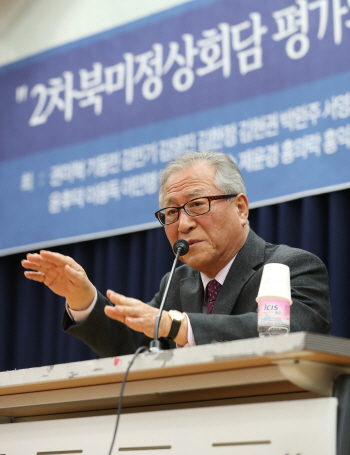 정세현 “김영철-김혁철, 판문점에서 만나야..文대통령 없이는 판깨져”