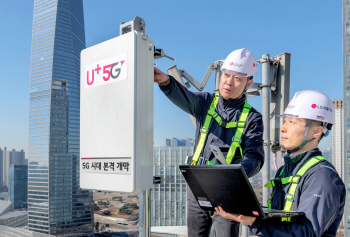 이달 5G 상용화 무산에 수혜株 주가 주르륵