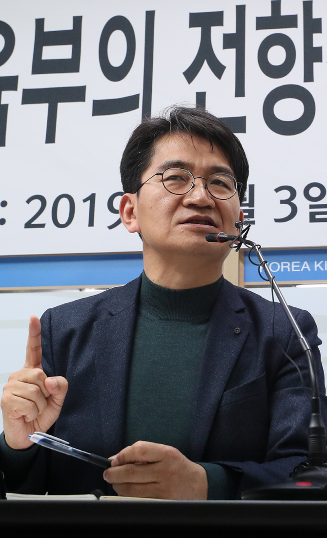 이덕선 한유총 이사장 “후임자 선출까지 이사장직 유지”