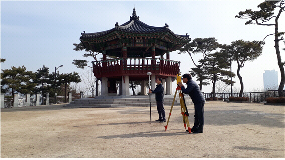 성동구, 안전시설물 정밀 위성 측량