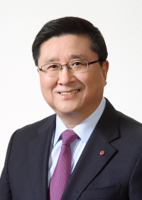 한상범의 고민…“중소형 OLED 중요하지만…”