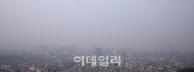 [포토]'먼지 속 도심'