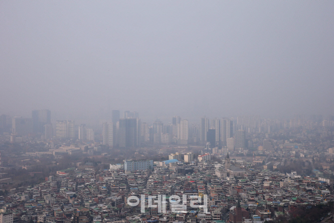 [포토]'미세먼지 속 도심'