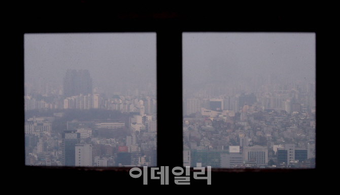 [포토]'미세먼지에 갇힌 도심'