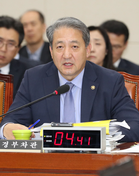 [2019재산공개]박천규 환경차관 7억3000만원…일년새 8800만원↑