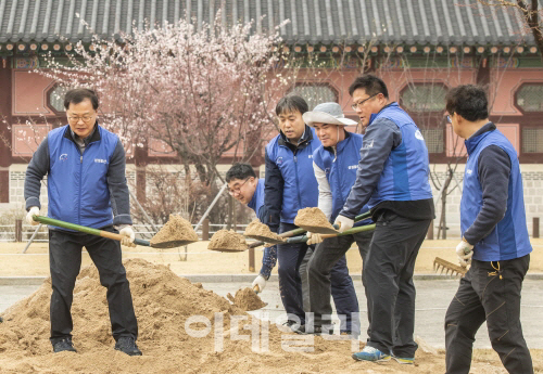 삼성물산 리조트부문, 경복궁서 재능기부