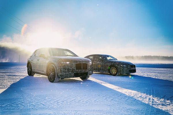 "테슬라 모델3 잡겠다"…BMW, 2021년 출시 앞둔 'i4' 스파이샷 포착