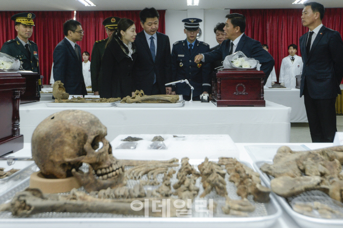 [포토]'중국군 유해 입관식' 거행