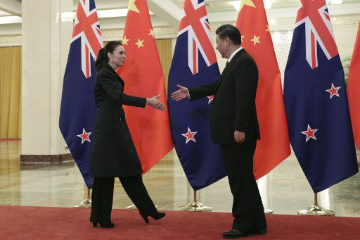 시진핑, 뉴질랜드 총리에 “中 기업 공평히 대우해달라”