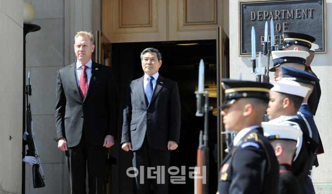 美 국방장관 대행 "KR 대체 동맹연습 성공적…핵우산 지속 제공"