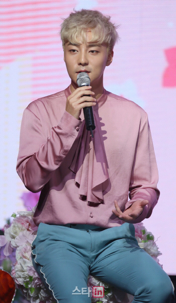 로이킴, 몰카 공유 ‘정준영 단톡방’ 멤버…장수막걸리 ‘불똥’