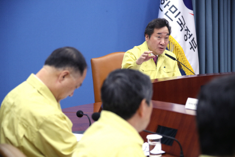 이낙연 총리 "강원 산불, 총력대응 효과 입증..소방직 국가직화 필요"