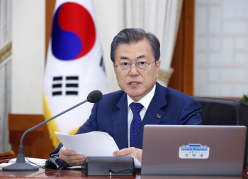 文대통령, 임시정부 100주년 소회 “온국민과 벅찬 가슴으로 기념”