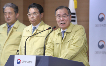 이개호 “연내 아프리카돼지열병 백신 연구 시작할 것”