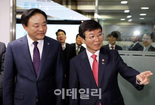 후쿠시마 수산물, 식탁 오르나…"해산물 전체가 기피대상 될 것"