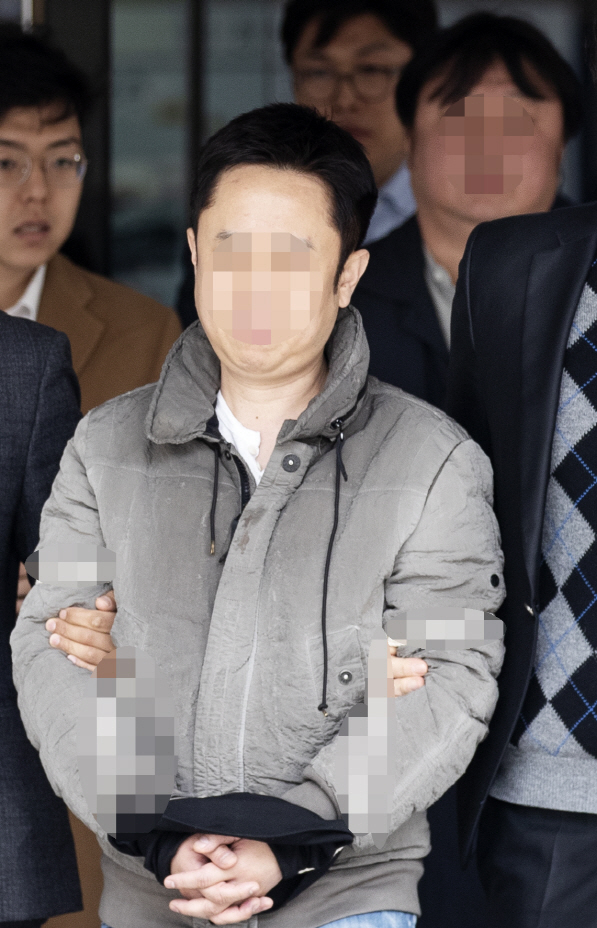 클럽 아레나, ‘탈세 신고자’ 정보 입수→‘허위 진술서’ 작성 강요