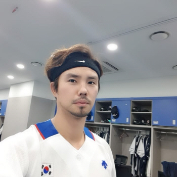 두산 오재원, ‘승리 생파’ 루머 해명 “성접대? 여친과 함께..”