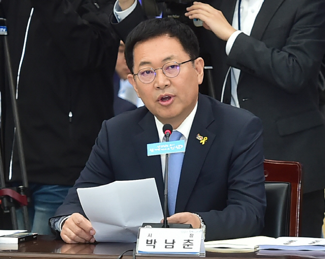 박남춘 인천시장, 민주당에 쓰레기매립지 해결 등 지원 요청