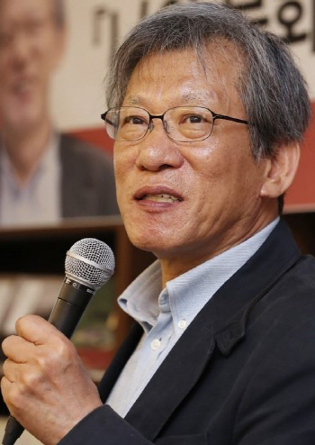 유홍준 "중국 돈황·실크로드로 '답사 로망' 실현…넓은 시각 가져야"